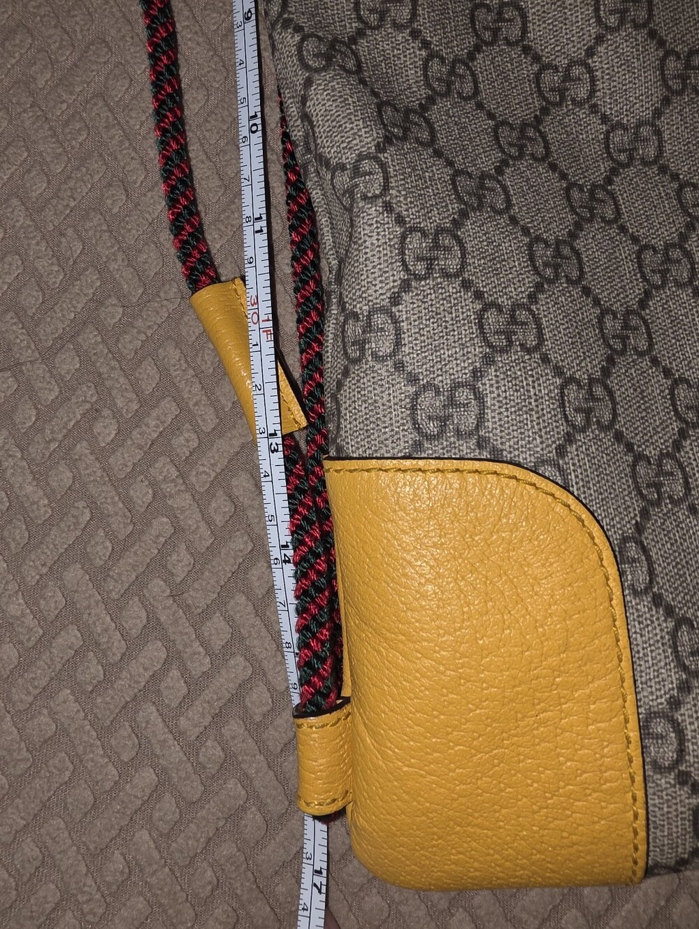 Pre-loved Rare Gucci GG Supreme Monogram Drawstring Backpack/Bag - Picture 7 of 16